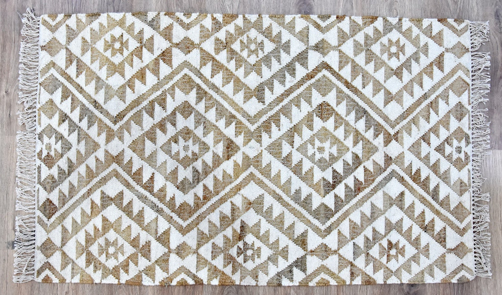 Kilim-style handwoven jute and wool rug in beige