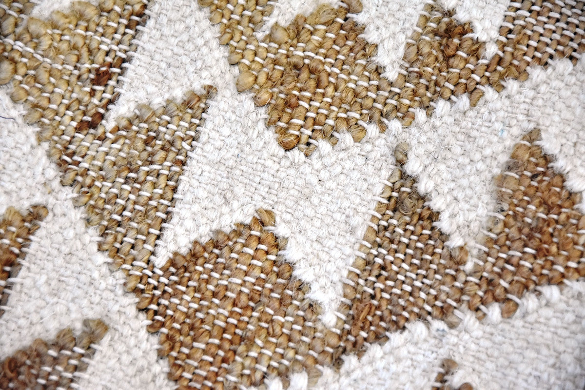 Kilim jute and wool rug, view 5