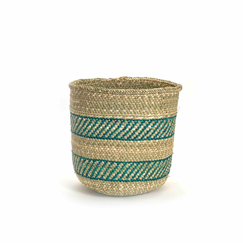 Iringa woven basket, view 4