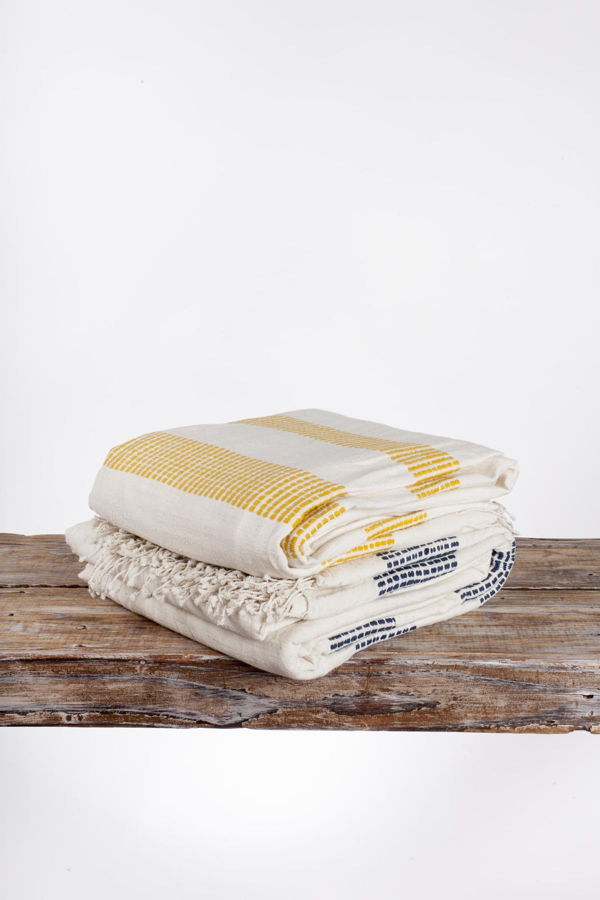 3 Panel Dotted Cotton Blanket, view 6