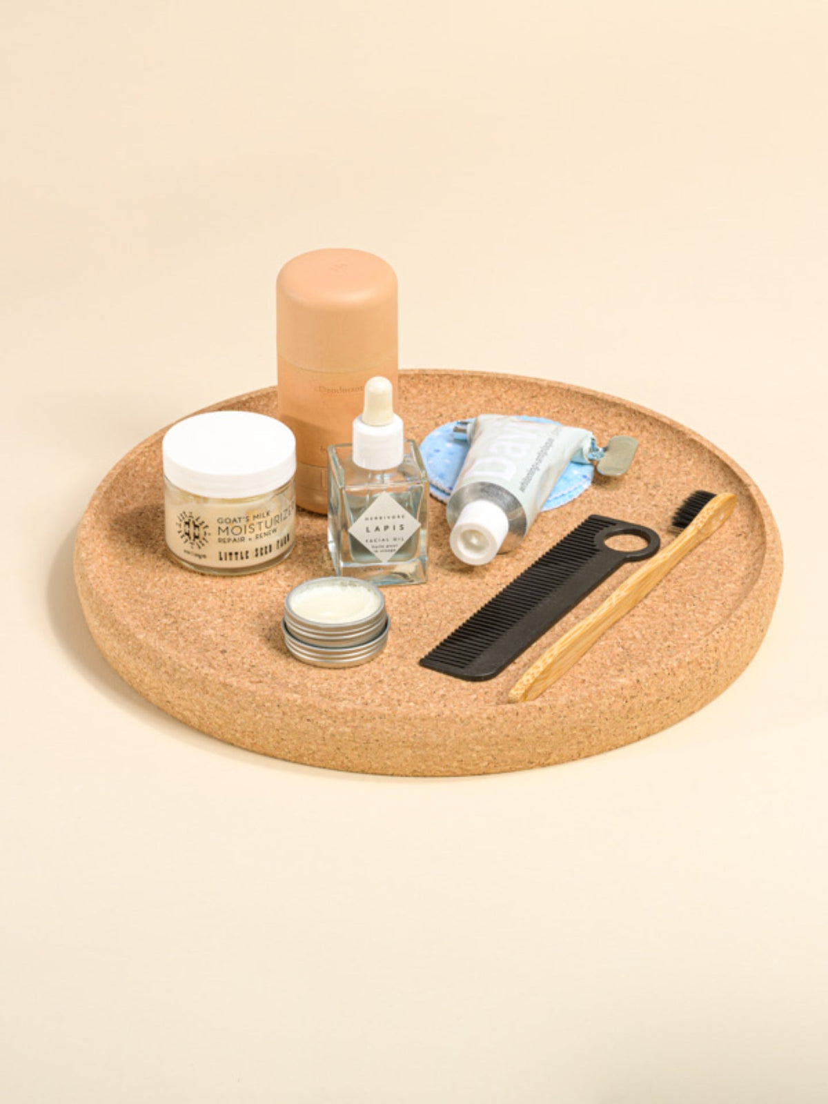 Round upcycled cork tray, handmade in Portugal