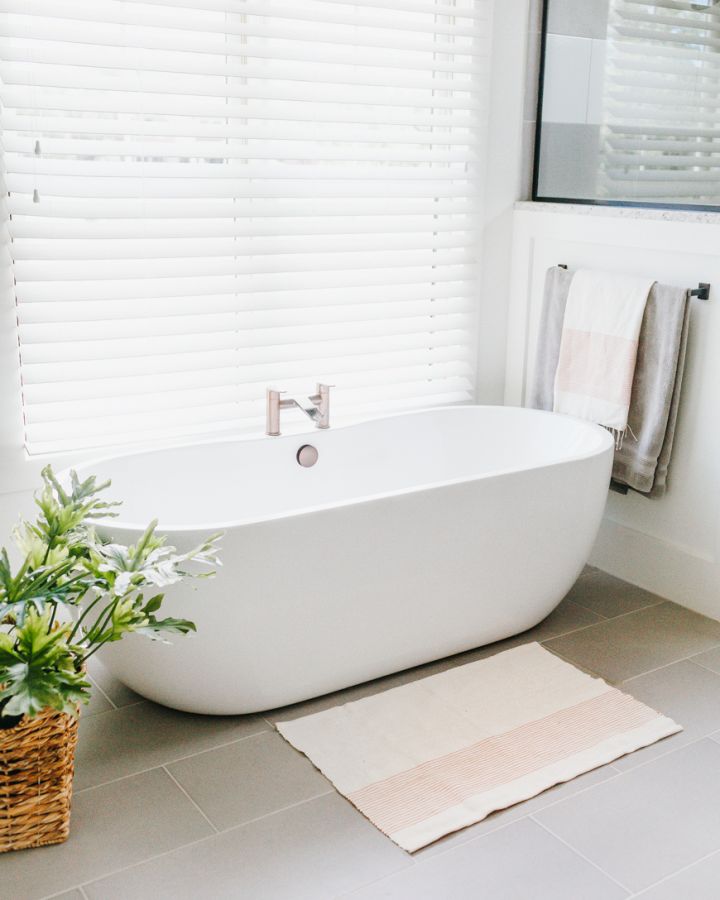 Riviera Cotton Bath Mat, view 4